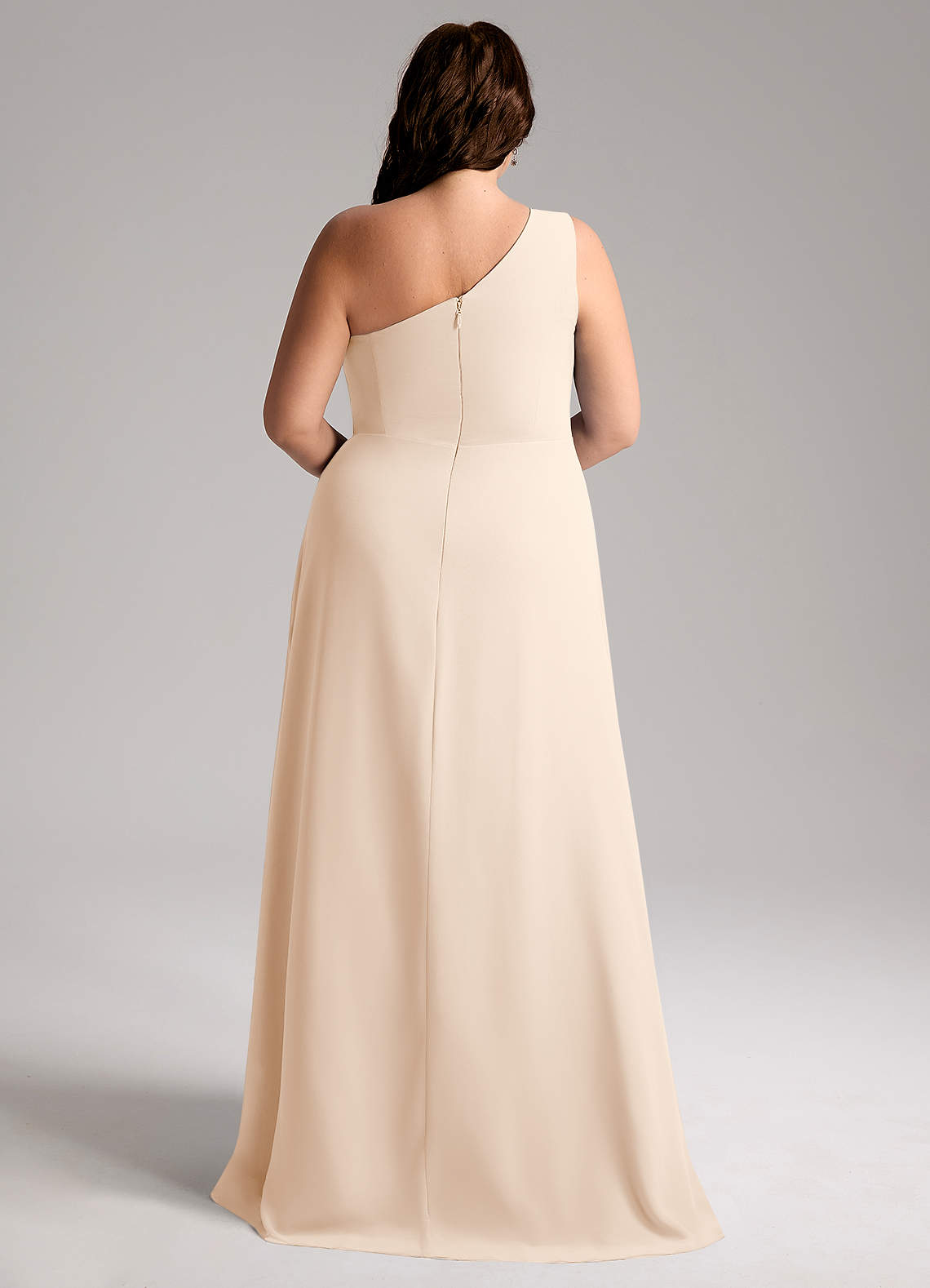 Azazie Brooke Vestidos de damas de honor Vestido de Alabastro Blanco de Gasa de Corte en A con Hombro unilateral image9