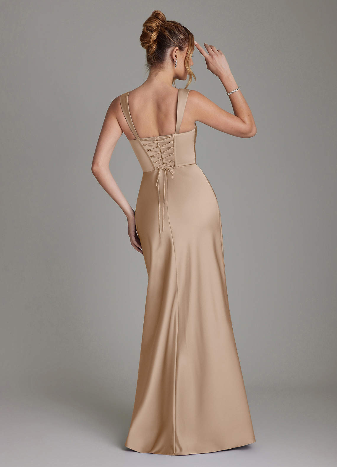 Azazie Agustina Vestidos de madrinha de casamento Vestido Cinza de Cetim elástico de sereia com Espartilho image1