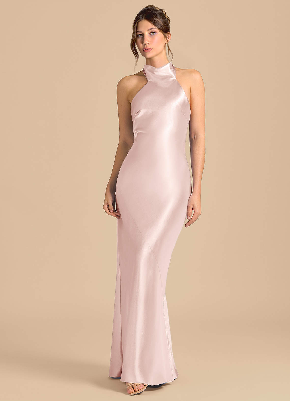 Azazie Velli Robes de demoiselle d'honneur Robe Fourreau en Satiné métallisé Col Haut Rose Pâle image3