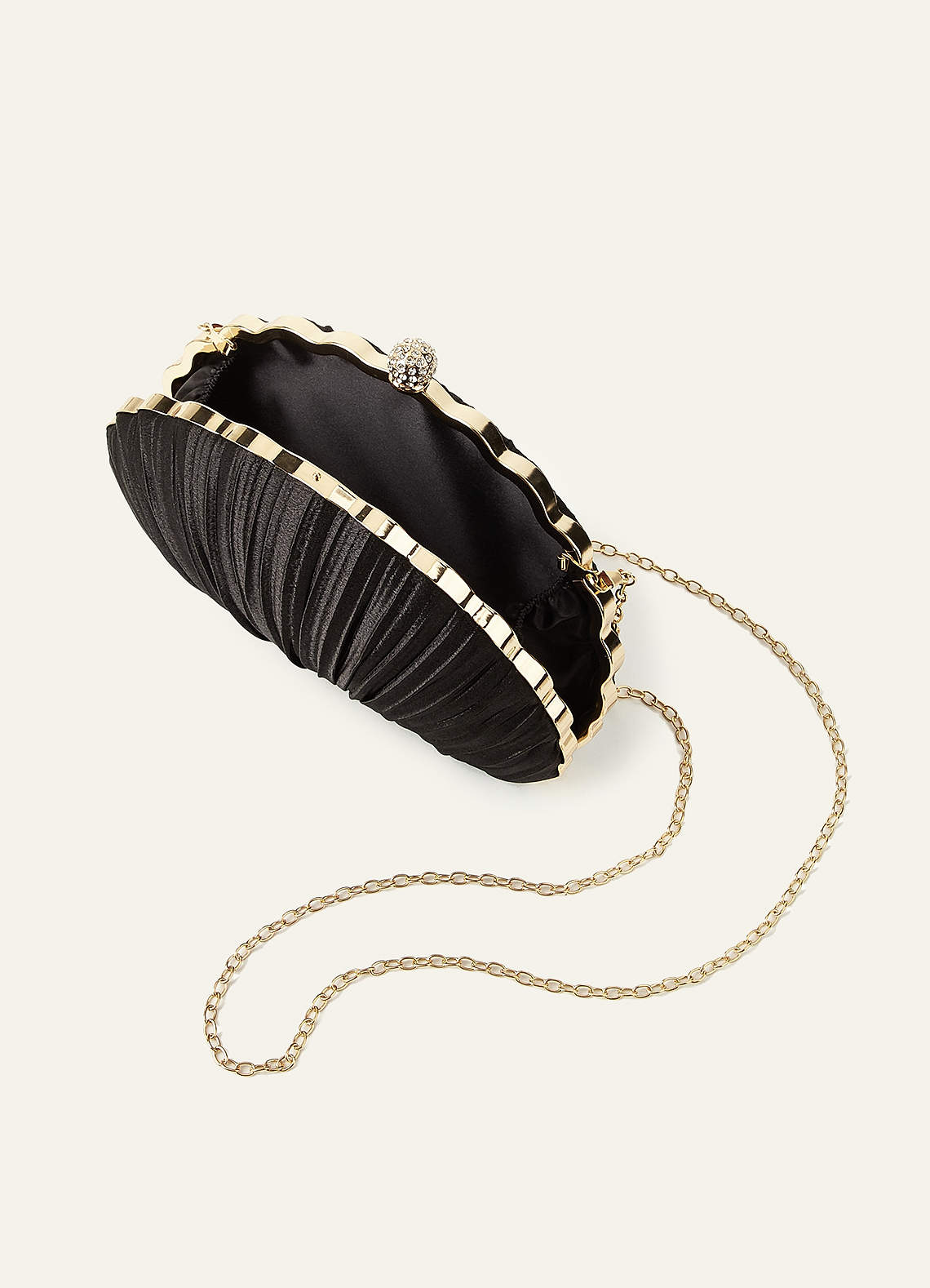 front Shell-Shape Pleated Evening Clutch