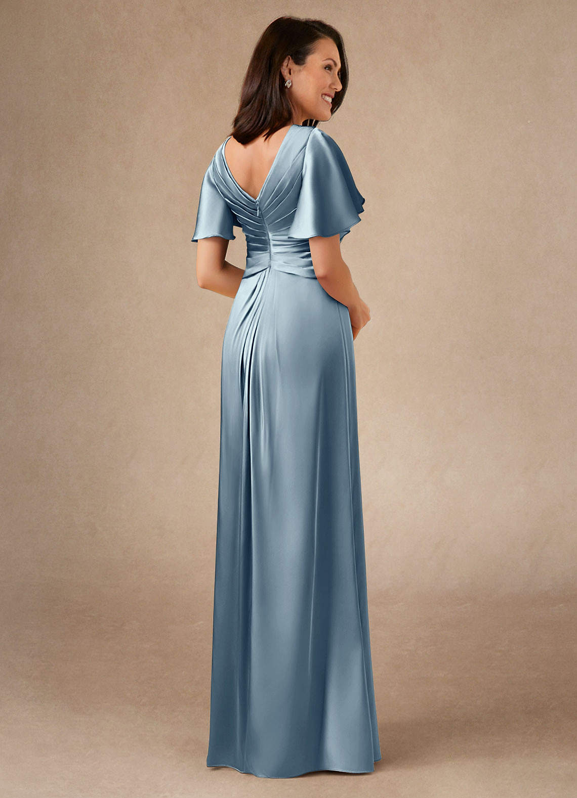 Azazie Emmeline Mère de la mariée Robes Robe Trapèze en Satin extensible Plissée Bleu Poussiéreux image1