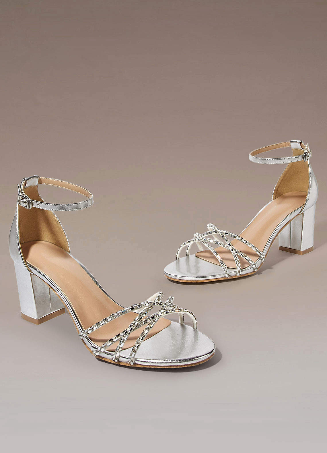 Short fashion silver heels