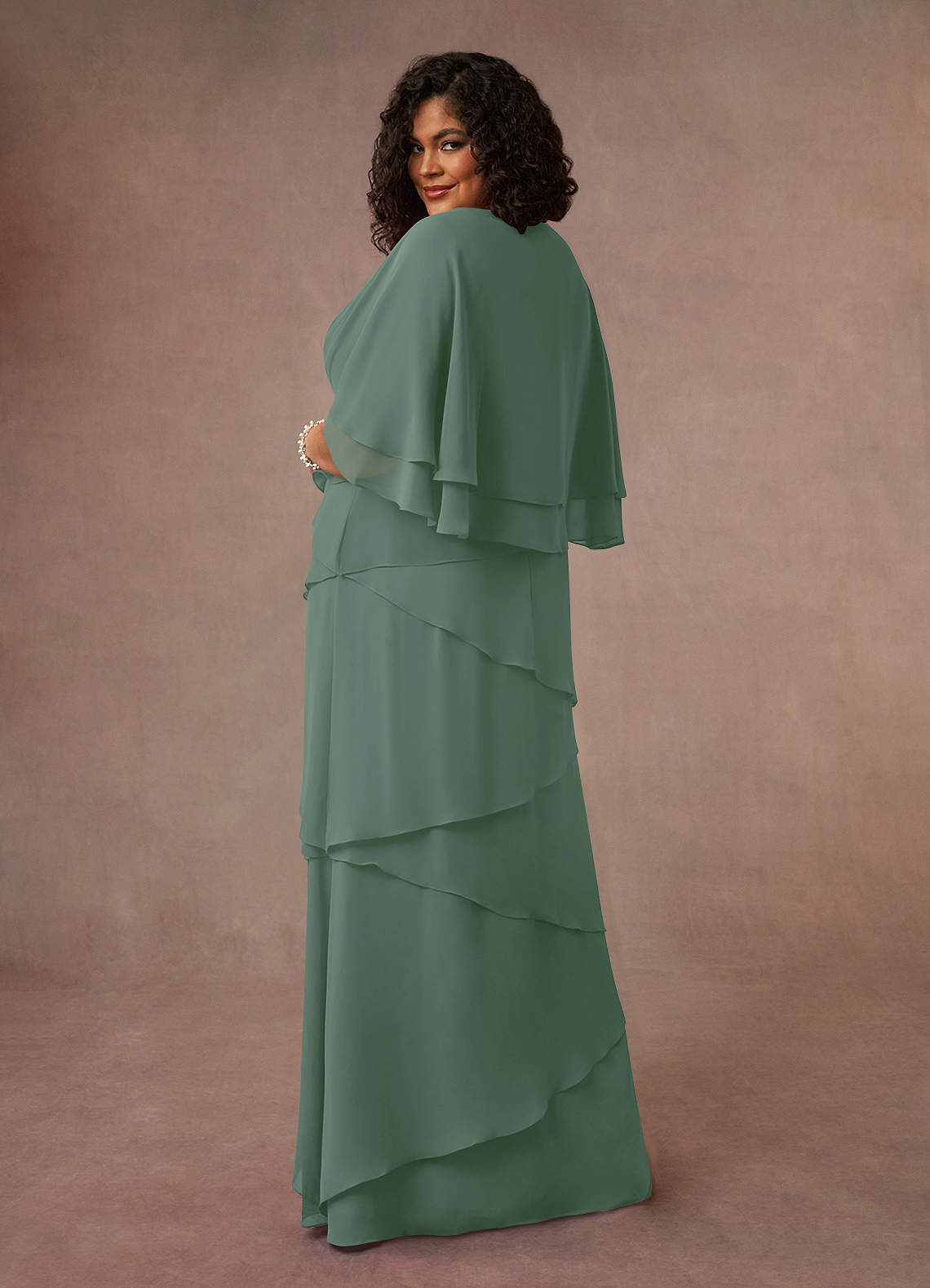 Azazie OHara Mère de la mariée Robes Robe Trapèze en Mousseline de soie Col V Eucalyptus image1