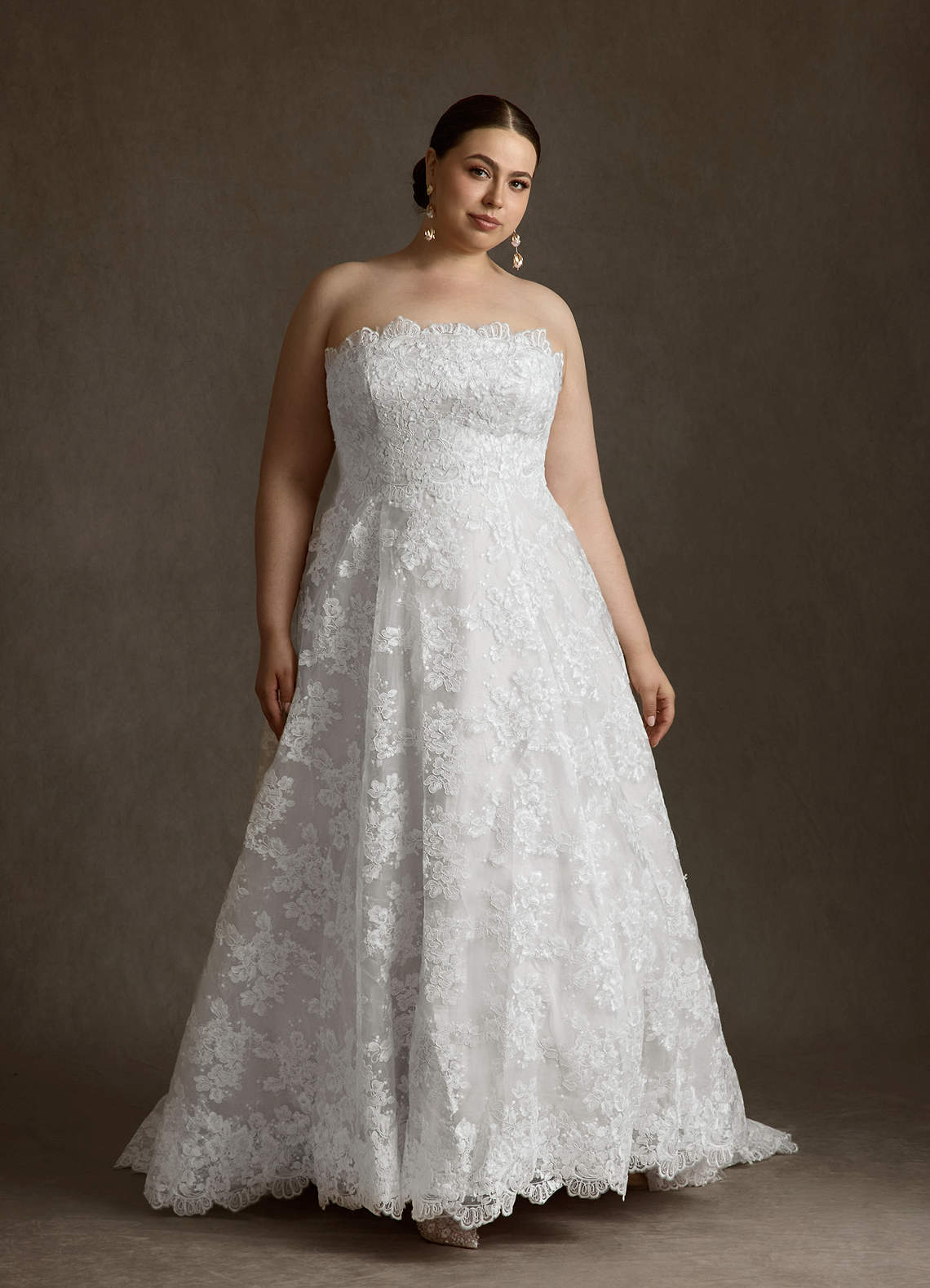 Azazie Hinata Wedding Dresses Diamond White Ball-Gown Strapless Lace Dress image16