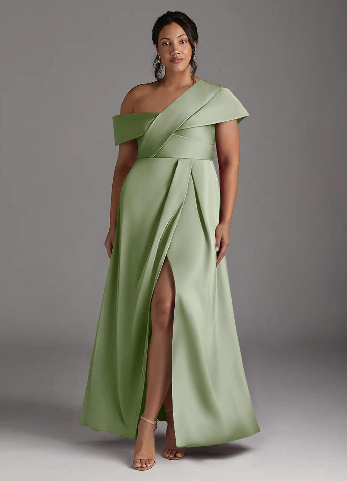Azazie Milton vestidos de madre de la novia Vestido de Salvia Polvorienta de Satén Elástico de Corte En A con Plisado image1