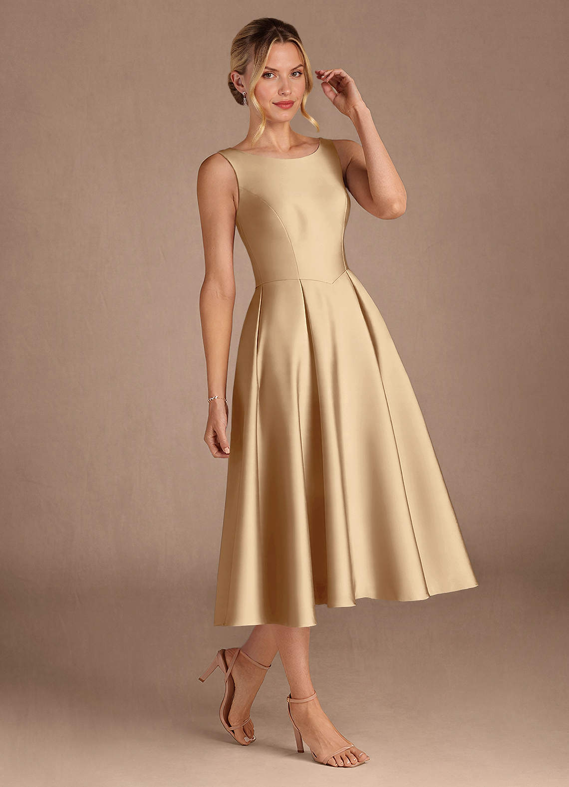 Azazie Fulton Abiti per la Madre della Sposa Abito A-Line in Raso Elasticizzato Plissettato Champagne image1