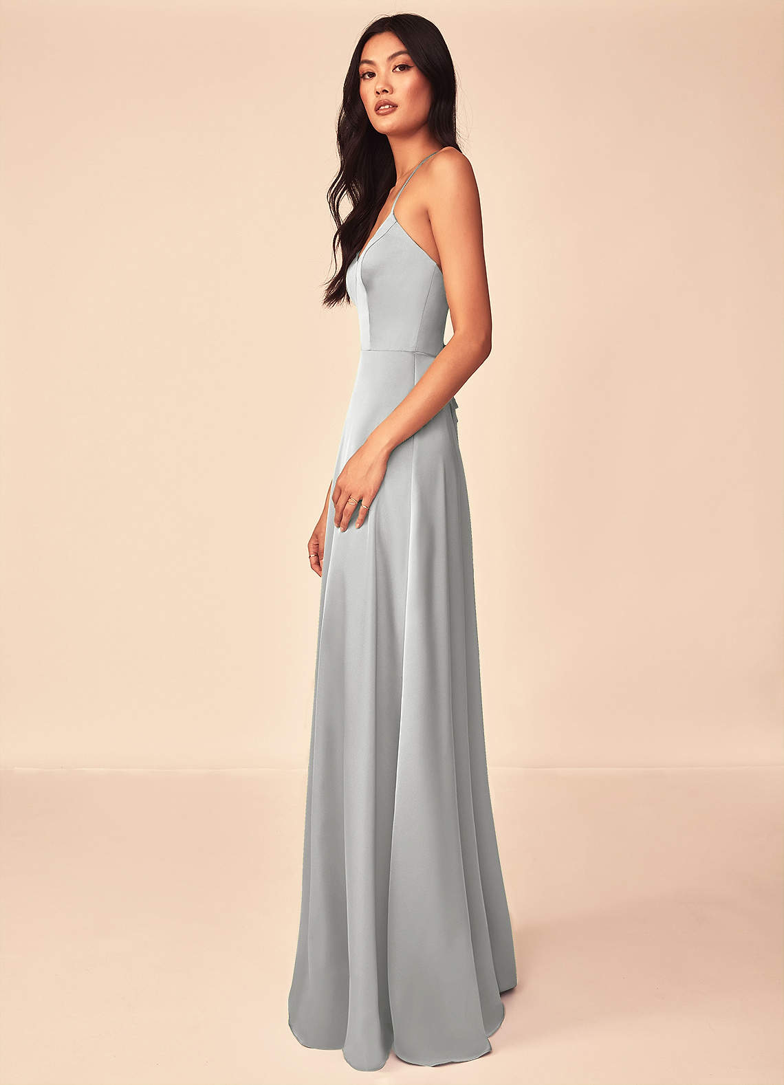 Azazie Mei Vestidos de madrinha de casamento Vestido Prata de Cetim elástico de Linha A image3