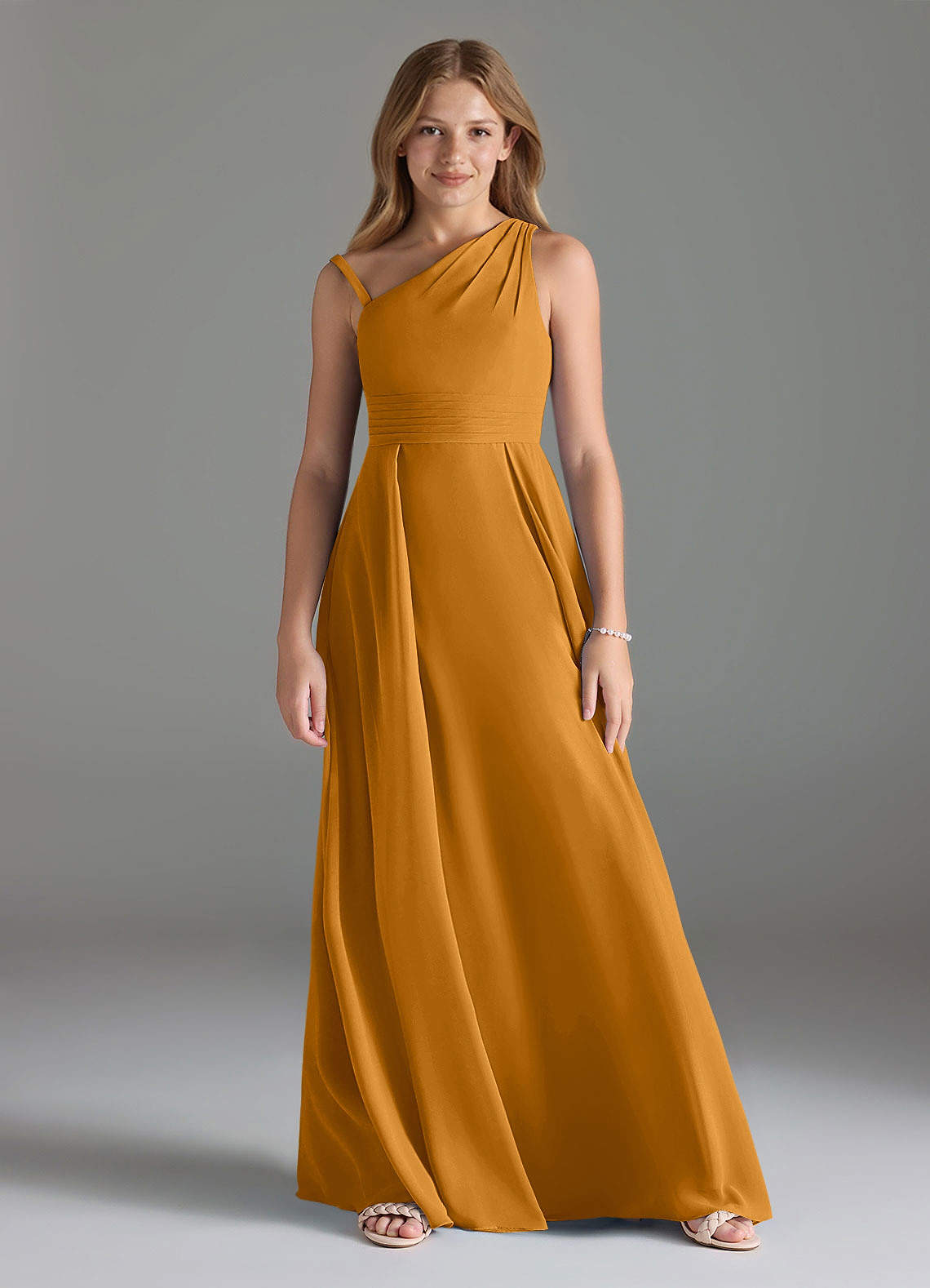 Azazie Dallas Junior Vestido Caramelo de Chiffon de Linha A com Plissado image1