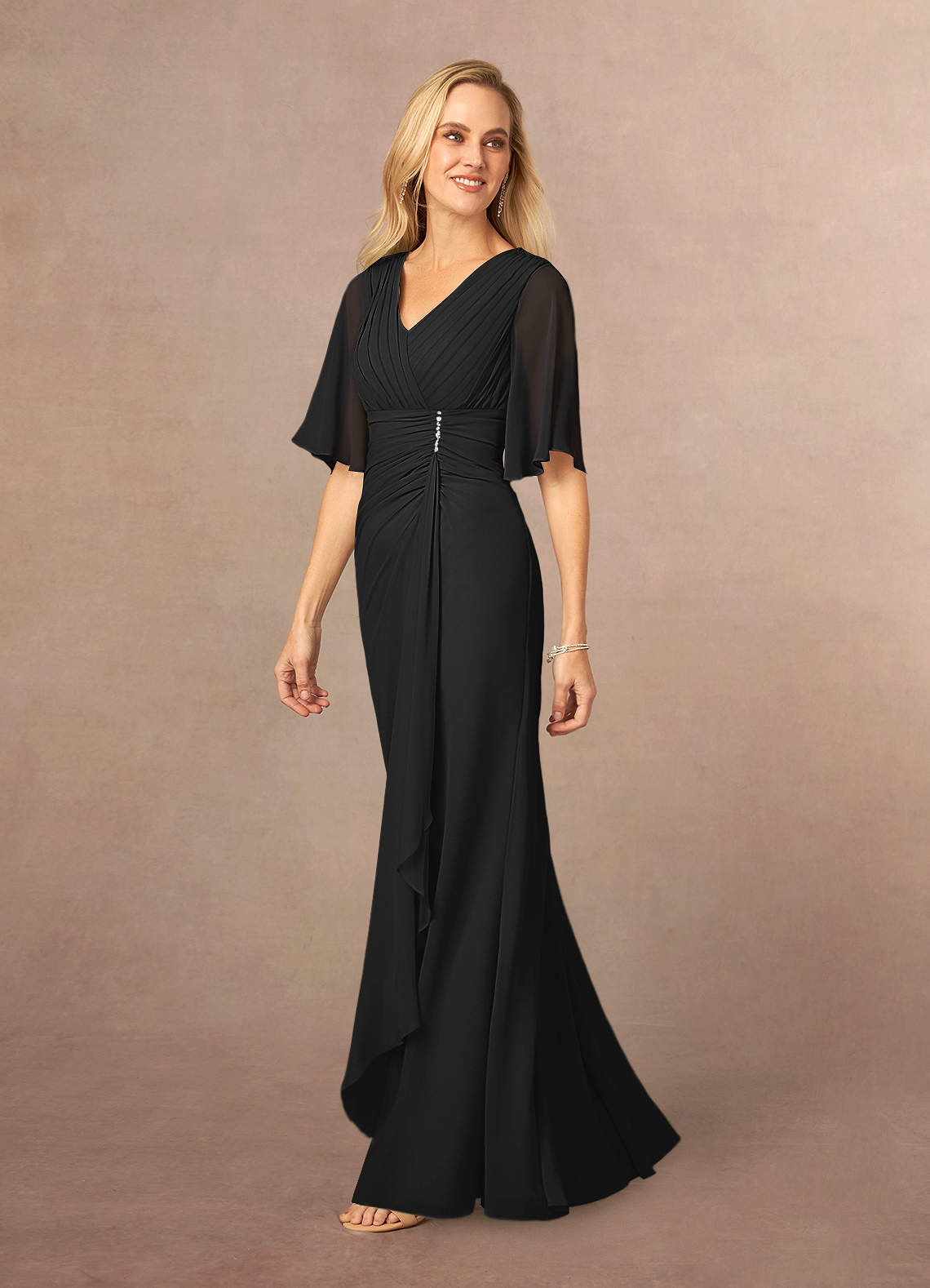 Azazie Carson Abito A-Line in Chiffon con Scollo a V in Pizzo Nero