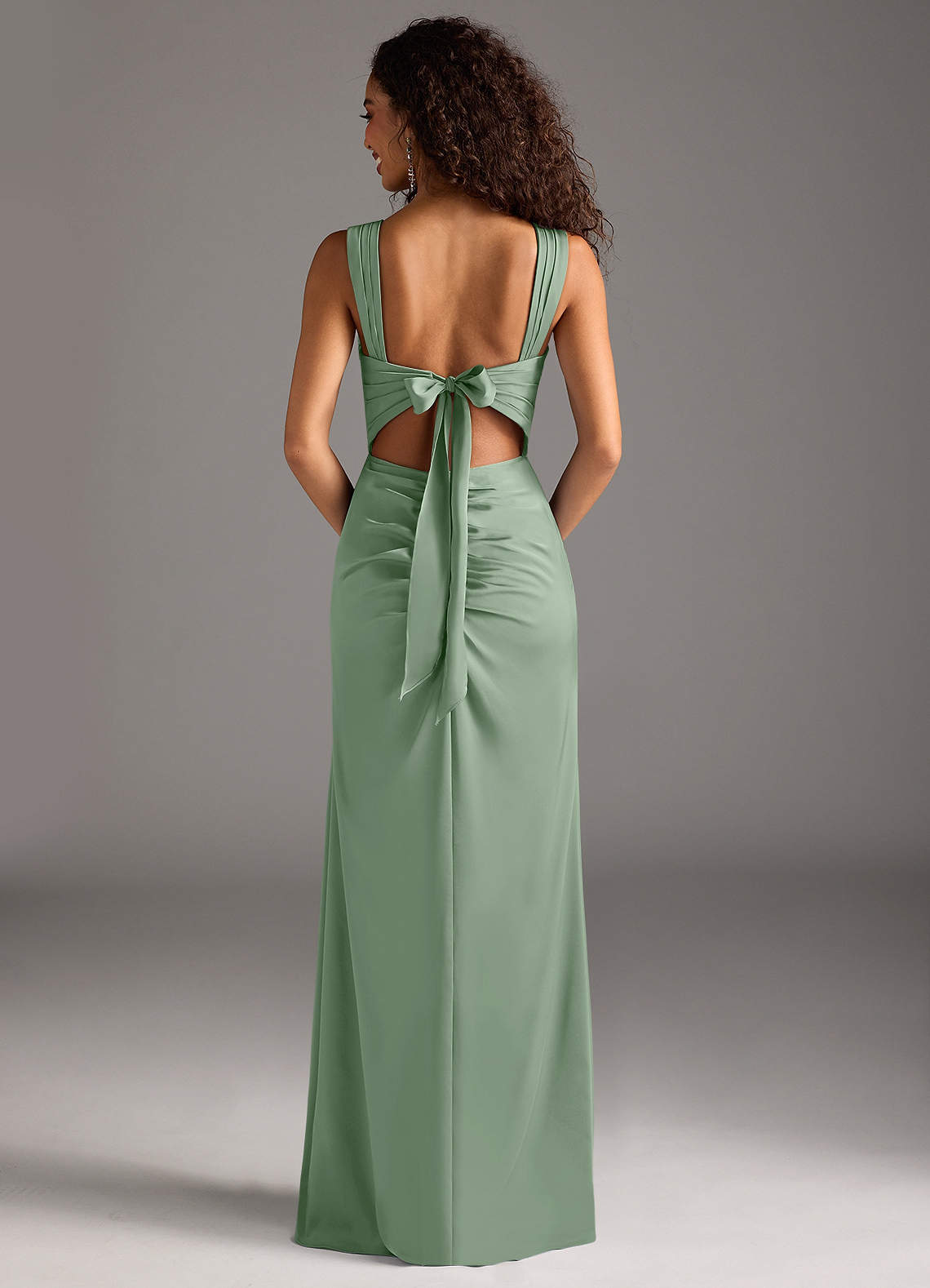 Azazie Jesaphine Vestidos de damas de honor Vestido de Matcha de Satén Elástico de Corte Recto con Lazo image4