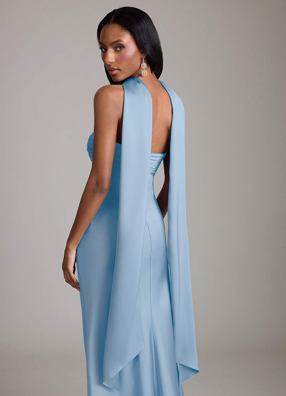 Azazie Saylor Jurken voor bruidsmeisjes Jurk van Stretch Satijn met Zeemeermin Strapless Poederblauw image6