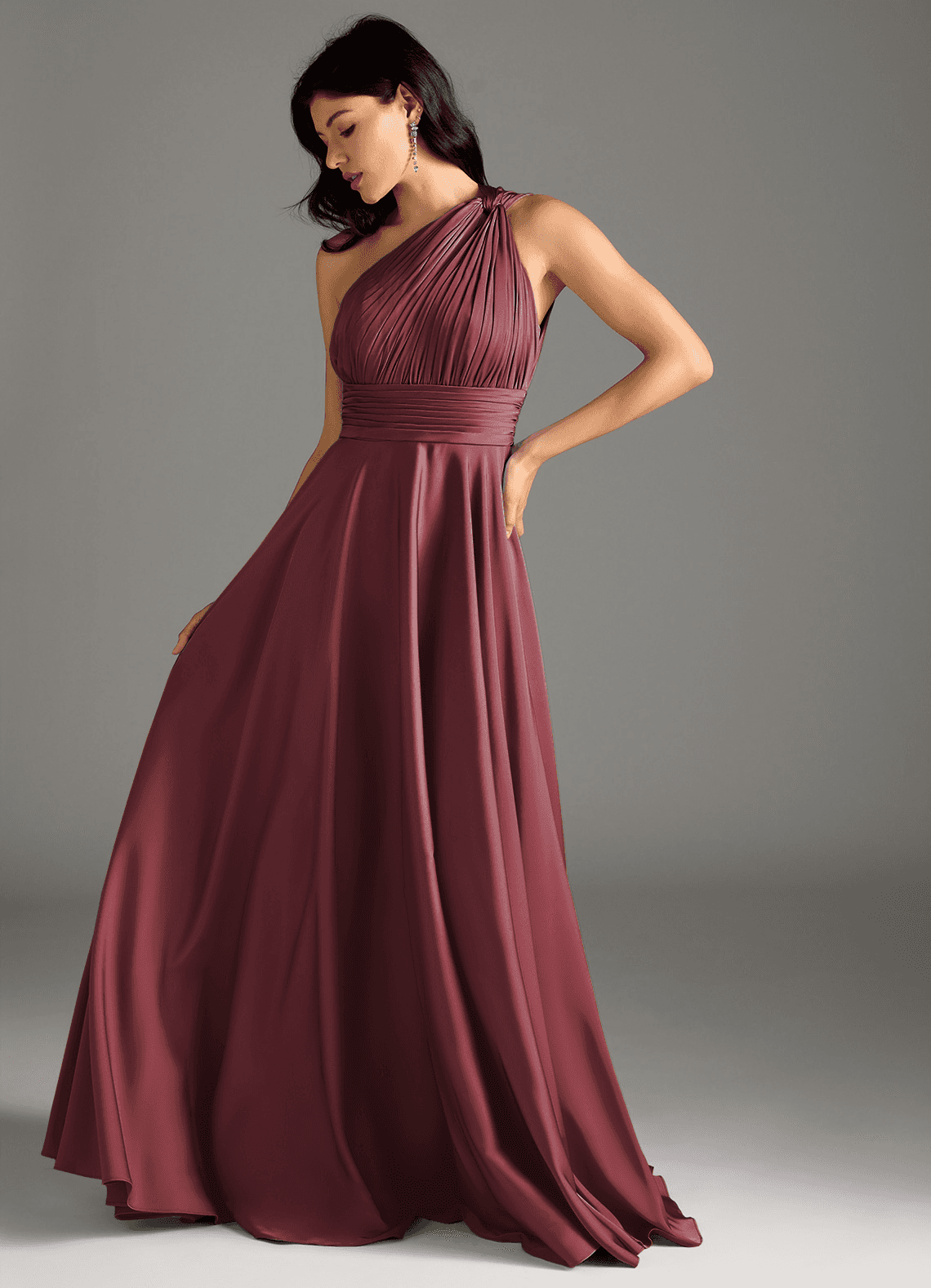 Azazie Charlize Vestidos de damas de honor Vestido de Merlot de Satén Elástico de Corte en A con Hombro unilateral image4
