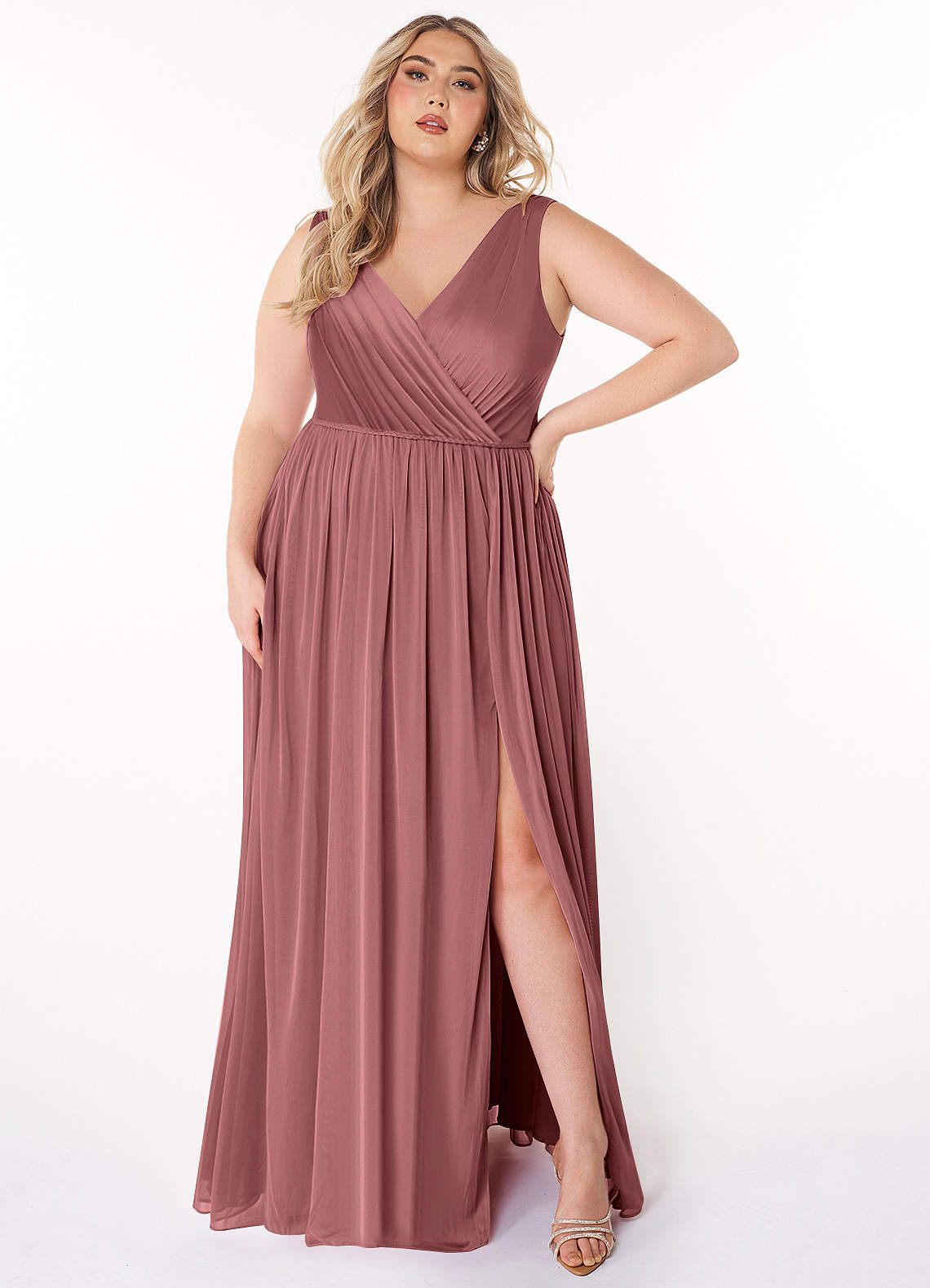 Azazie Tanicia Brautjungfernkleider A-Linie V-Hals Gefaltet Gittergewebe Kleid Wüstenrose image1