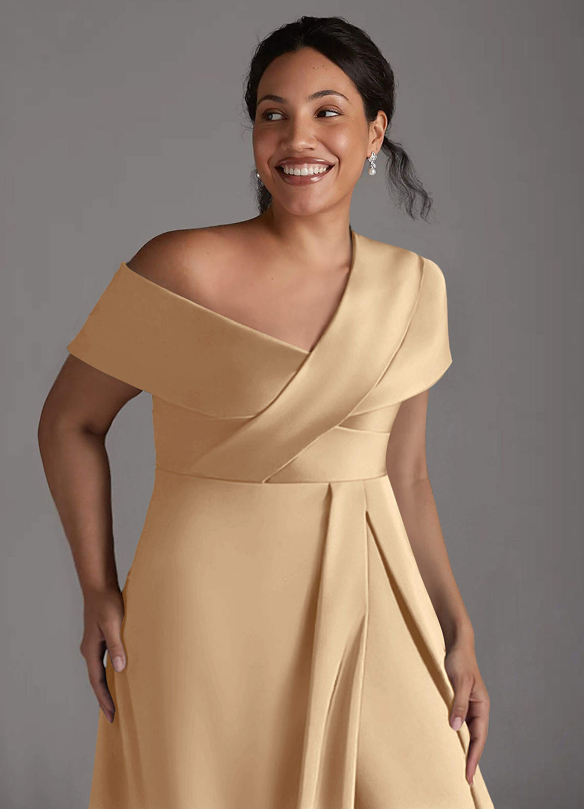 Azazie Milton Mère de la mariée Robes Robe Trapèze en Satin extensible Plissée Champagne image12