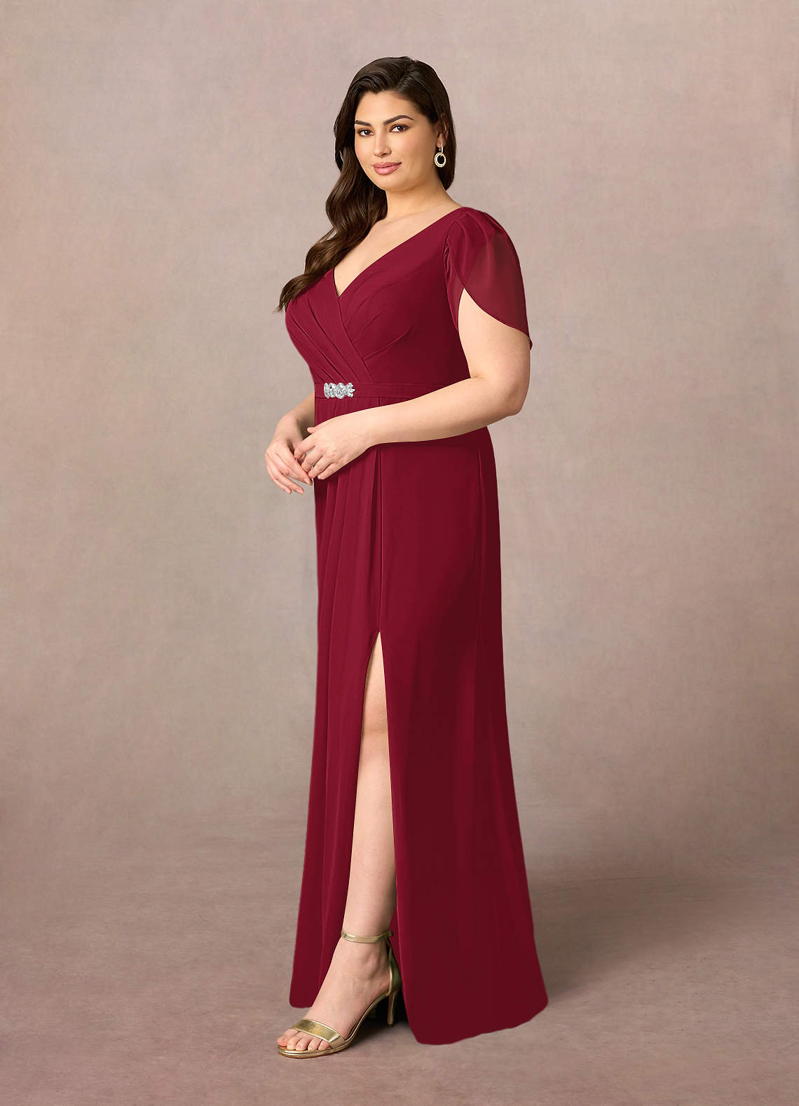 Azazie Marianne Mother of the Bride Dresses Burgundy Sheath V-Neck Pleated Chiffon Dress image7