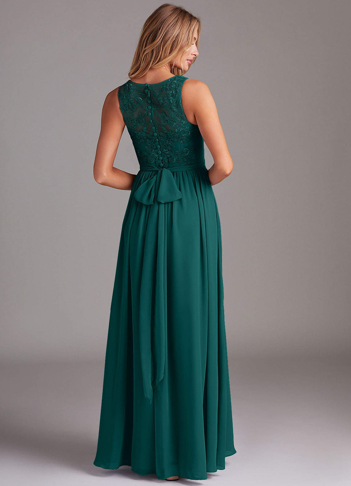 Azazie Kingsley Robes de demoiselle d'honneur Robe Trapèze en Mousseline de soie Dentelle Paon image1