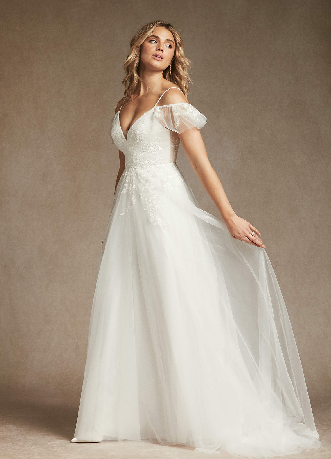 Azazie Iva Hochzeitskleider A-Linie V-Hals Pailletten Tüll Kleid Diamantweiß image1