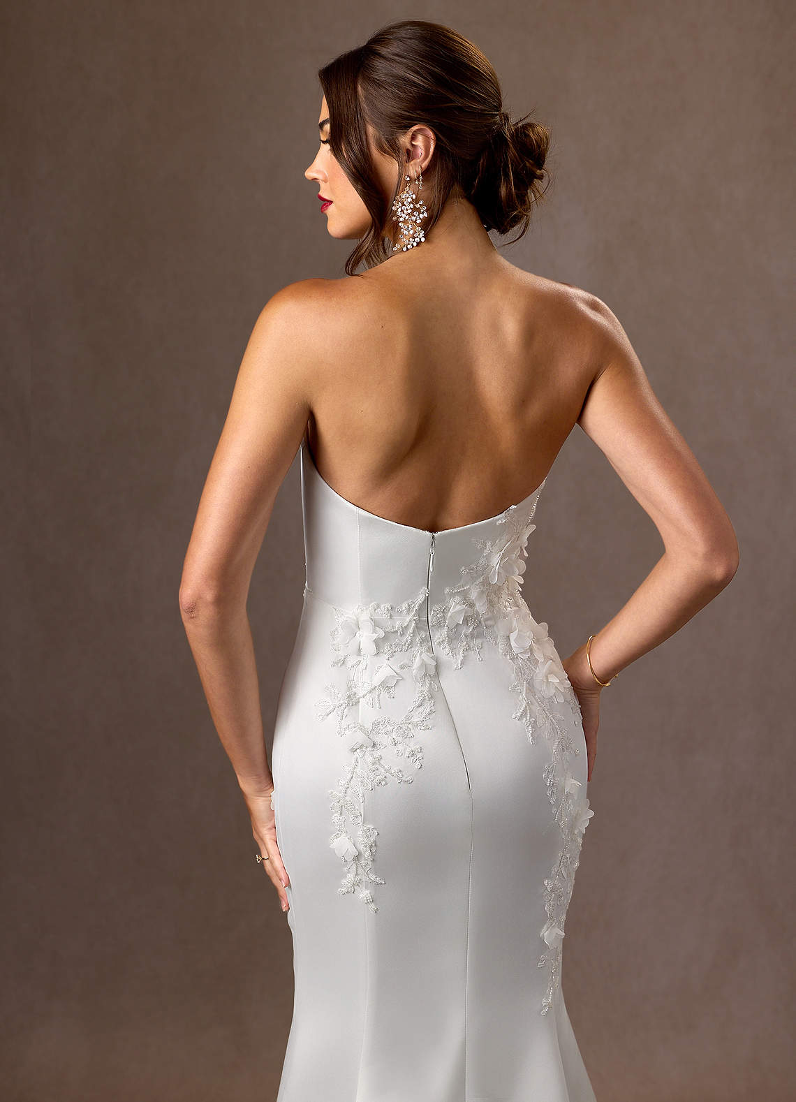 Azazie Sersi Robes de mariée Robe Sirène en Mat Satiné Sans bretelle Blanc De Diamant image4