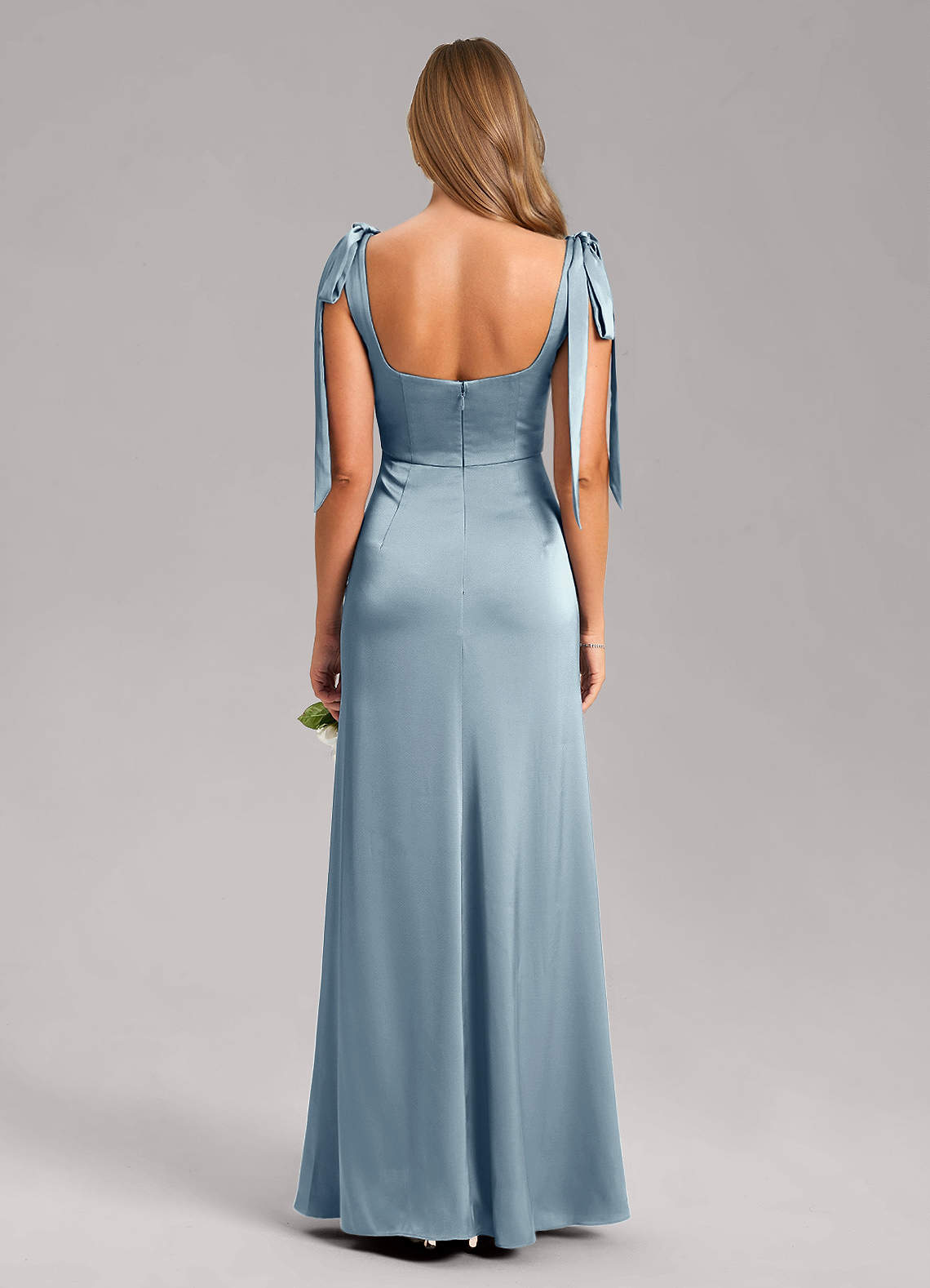 Azazie Frostine Vestidos de damas de honor Vestido de Azul Polvoriento de Satén Elástico de Corte en A con Lazo image13
