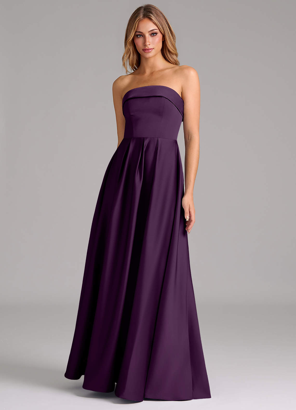 Azazie Lucienne Brautjungfernkleider Wandelbar A-Linie Schulterfrei Stretch-Satin Kleid Traube image1