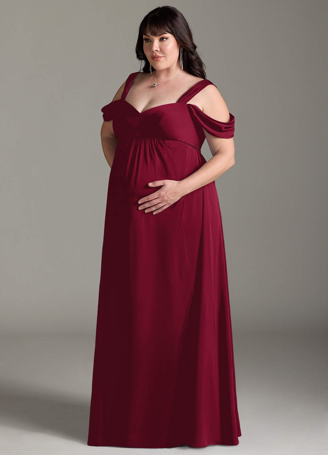 Azazie Rhea vestidos de dama de honor de maternidad Vestido de Corte En A Off The Shoulder Plisado Hasta el suelo Satén Elástico image10