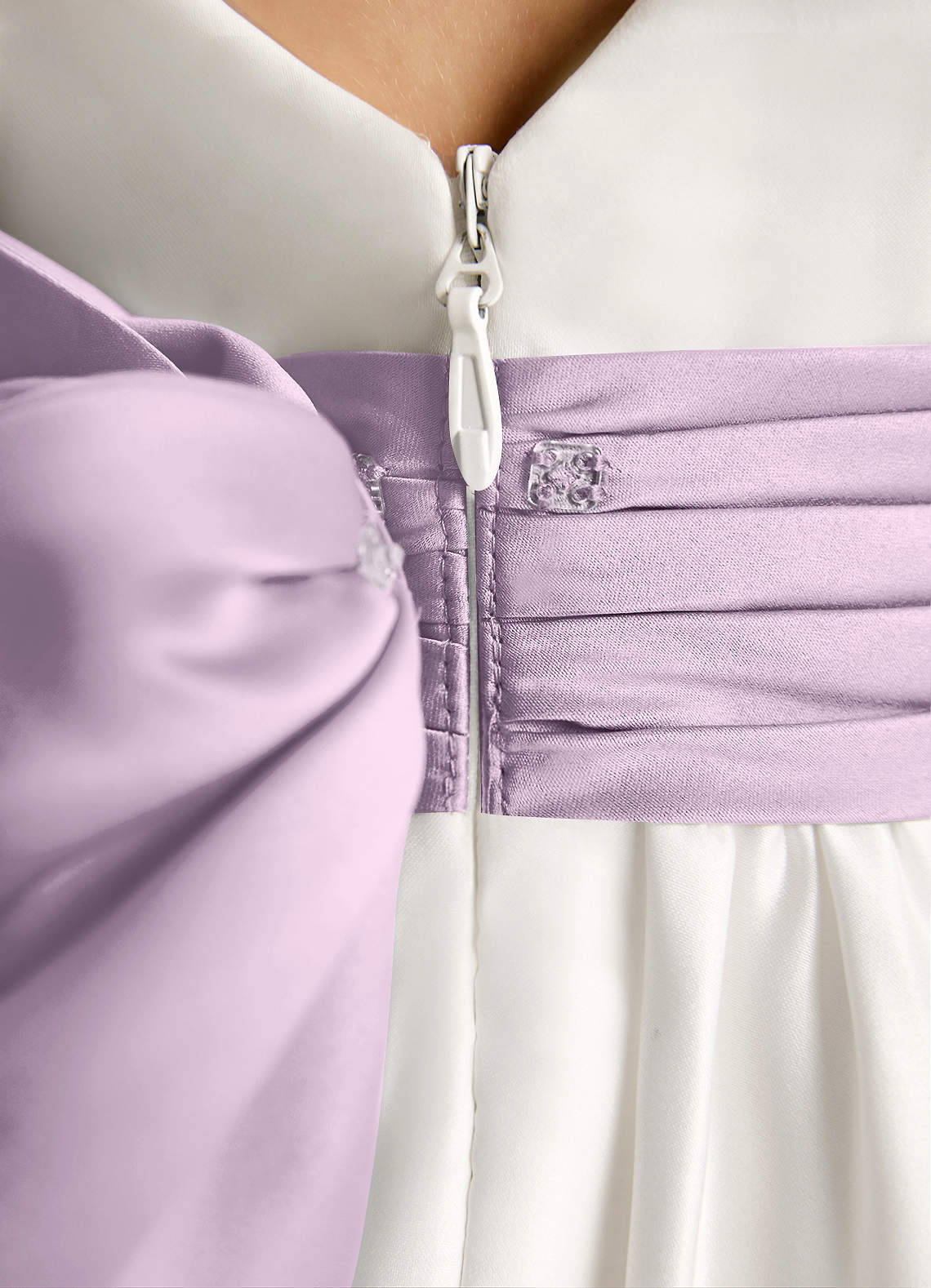 Azazie Sosie Robe Demoiselle D'honneur Fillette Robe Trapèze en Mat Satiné Plissée Ivoire Frostiges Flieder image5