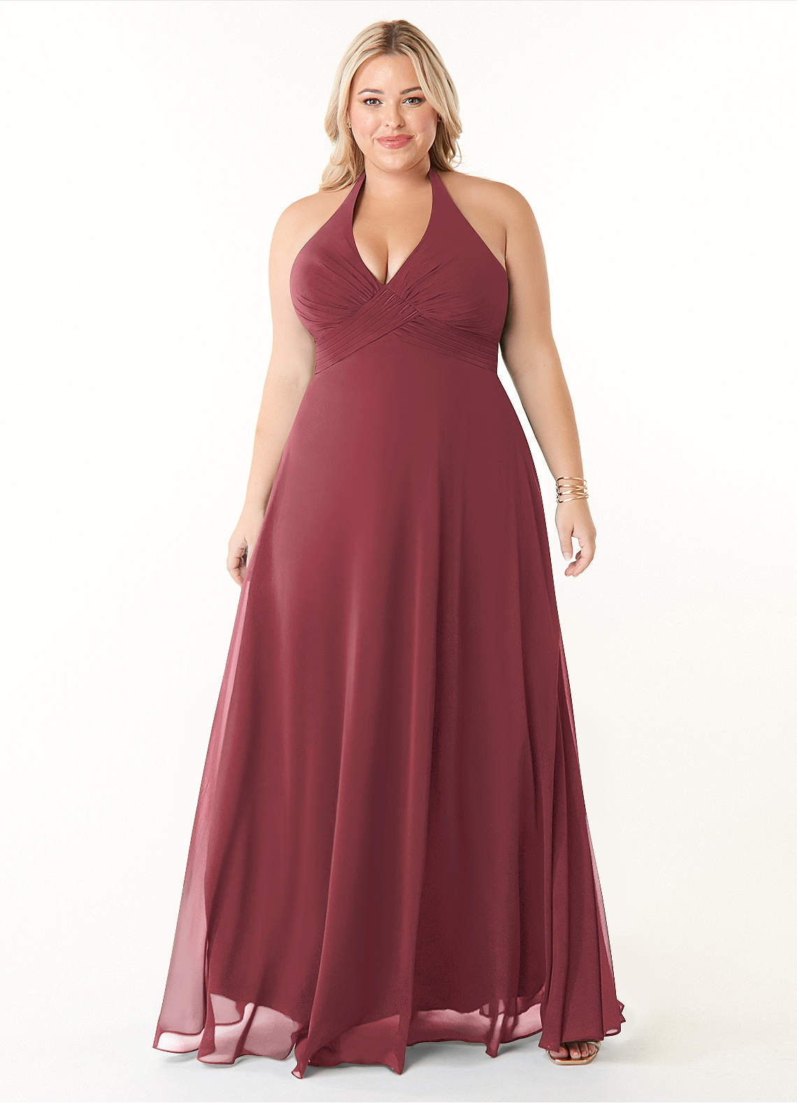 Azazie Tessie Vestidos de damas de honor Vestido de Merlot de Gasa de Corte en A con Cuello en V plisado image5