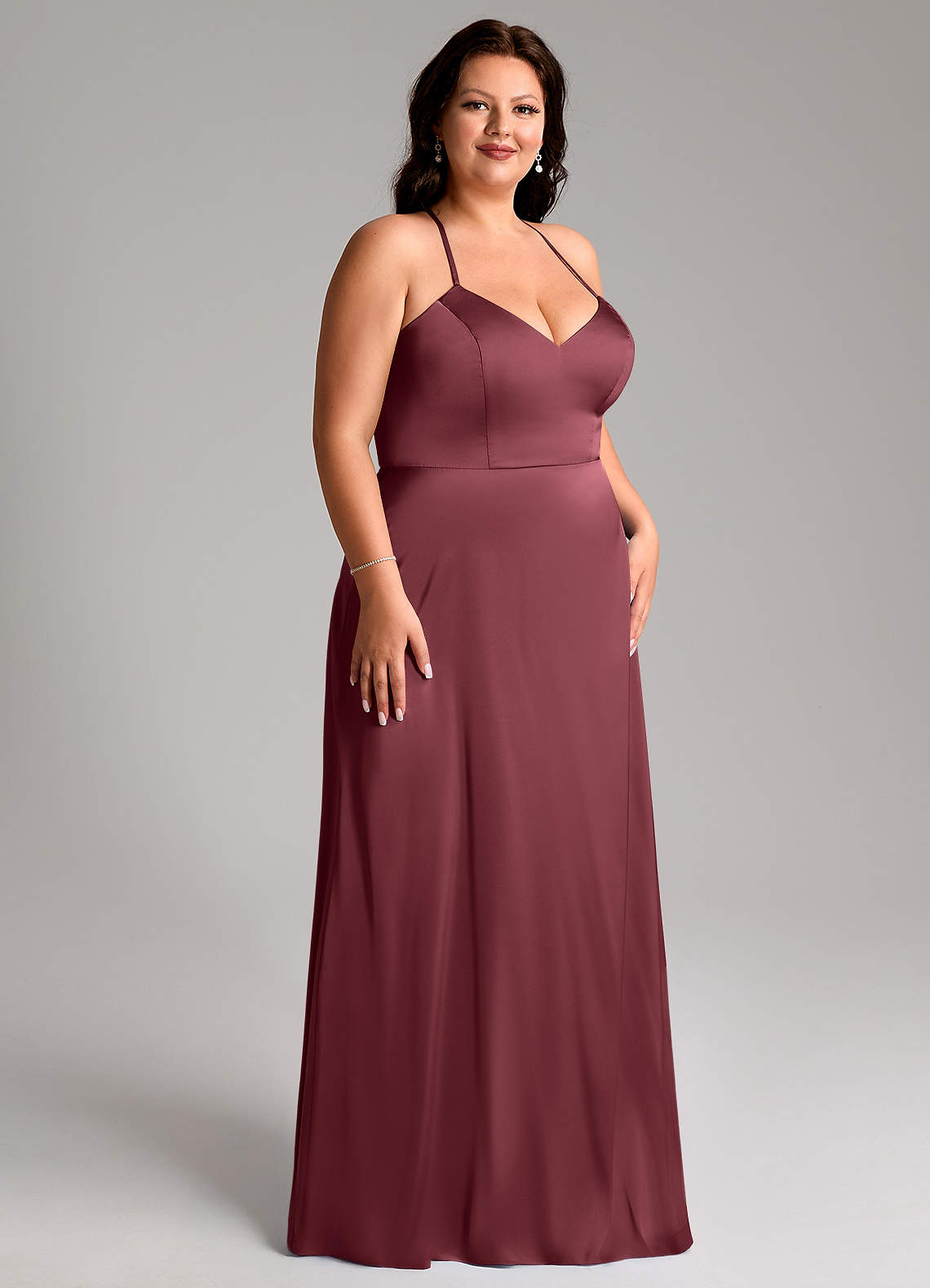 Azazie Mei Essayer des robes à la maison Robe Trapèze en Satin extensible Col en V Noir image9