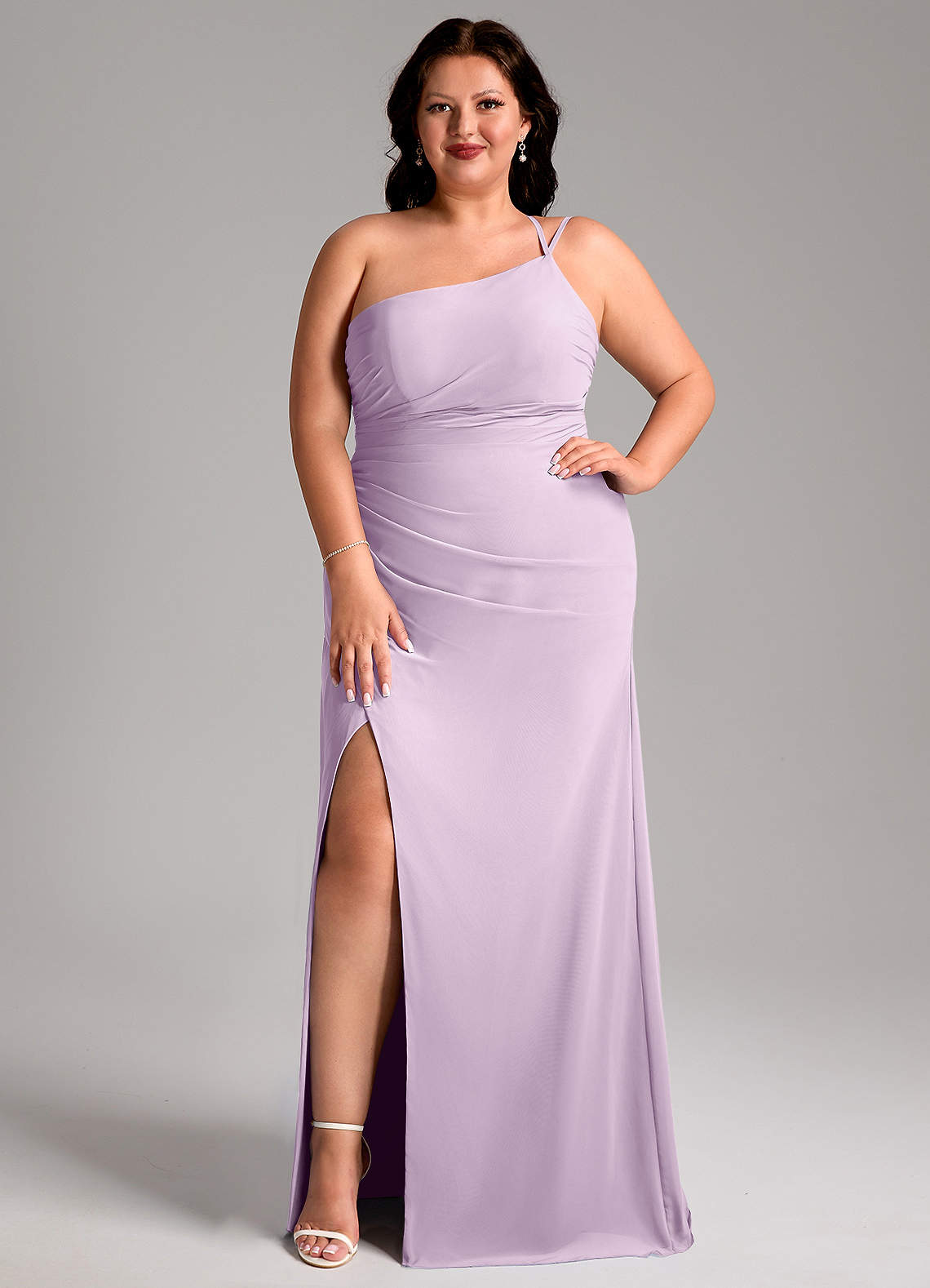 Azazie Eren Vestidos de damas de honor Vestido de Lila Esmerilada de Gasa de Corte Recto con Hombro unilateral image1