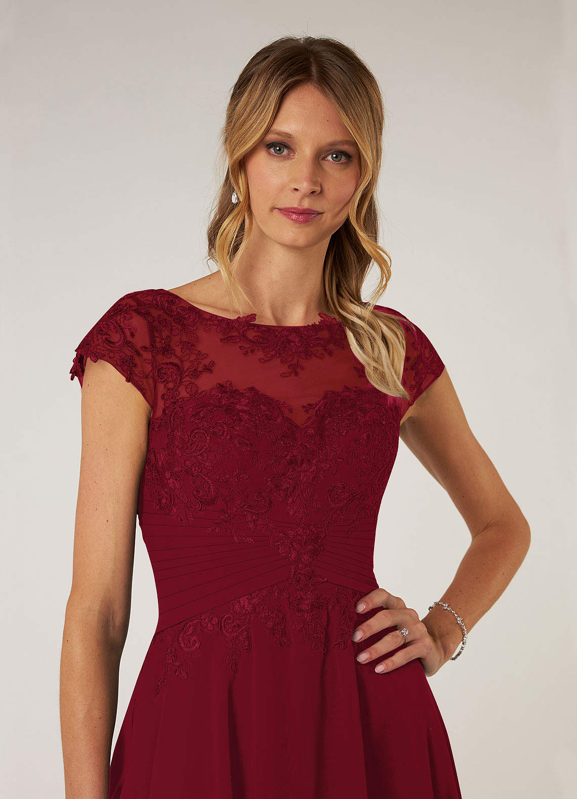 Robe Dentelle Jennyfer — Taille S/34/36 — Couleur Noir, Longueur Mini — Occasion Très Bon état