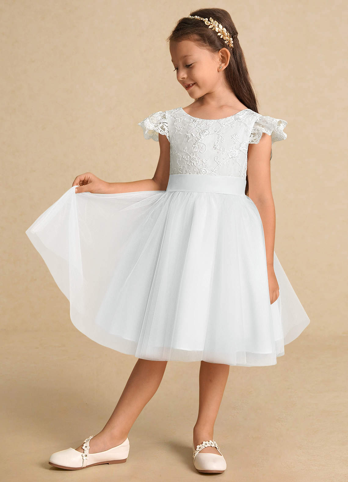 Azazie Vetty Flower Girl Dresses Diamond White A-Line Lace Tulle Dress image3