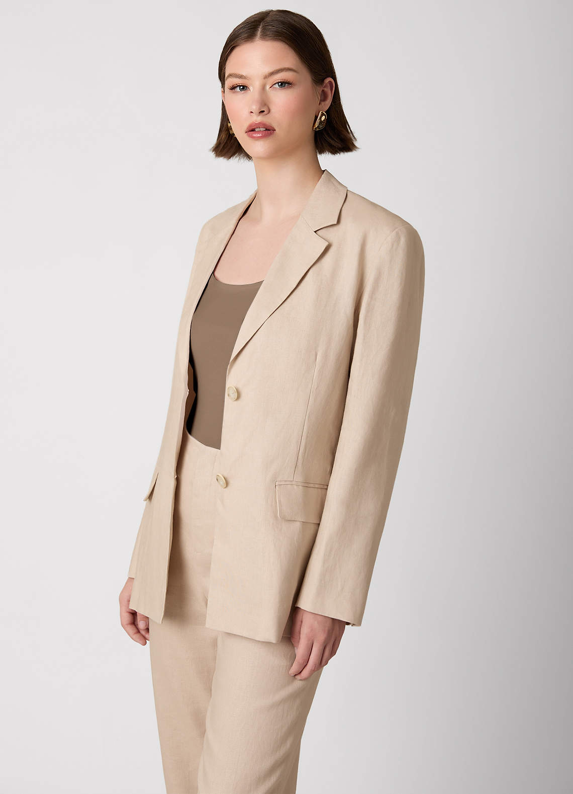 front 100% European Linen Blazer