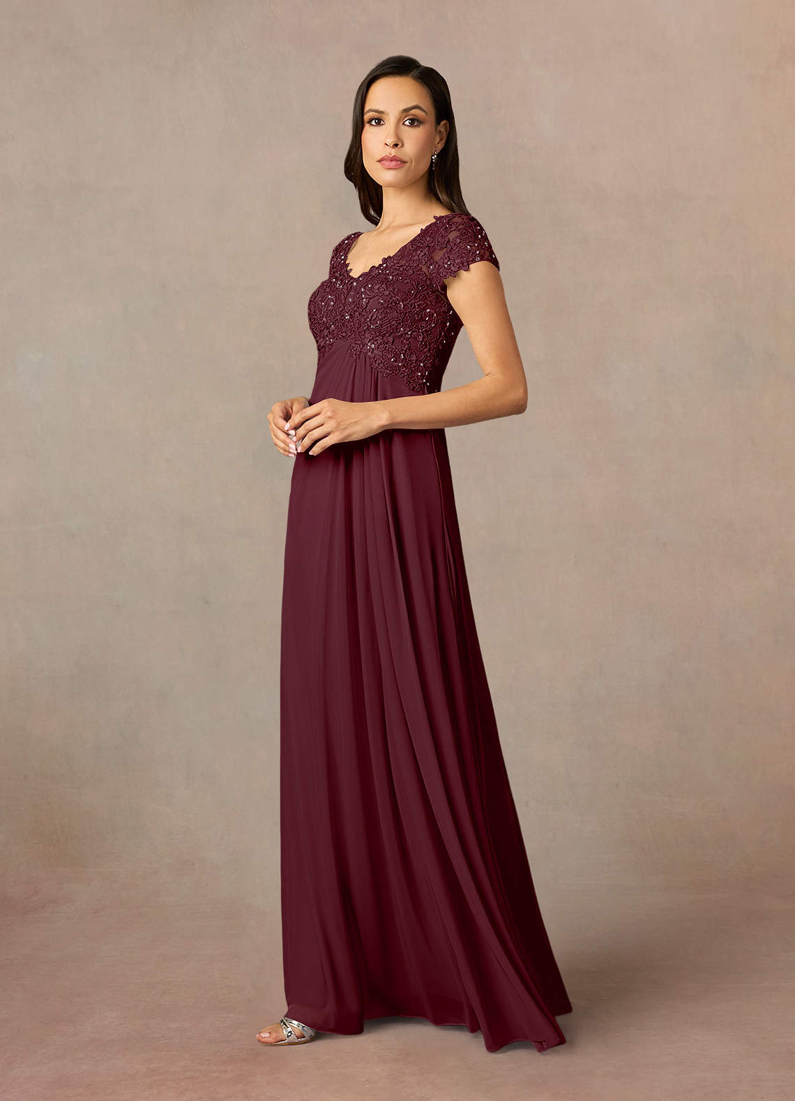Azazie Macy vestidos de madre de la novia Vestido de Cabernet de Encaje de Corte En A con Encaje de lentejuelas image1