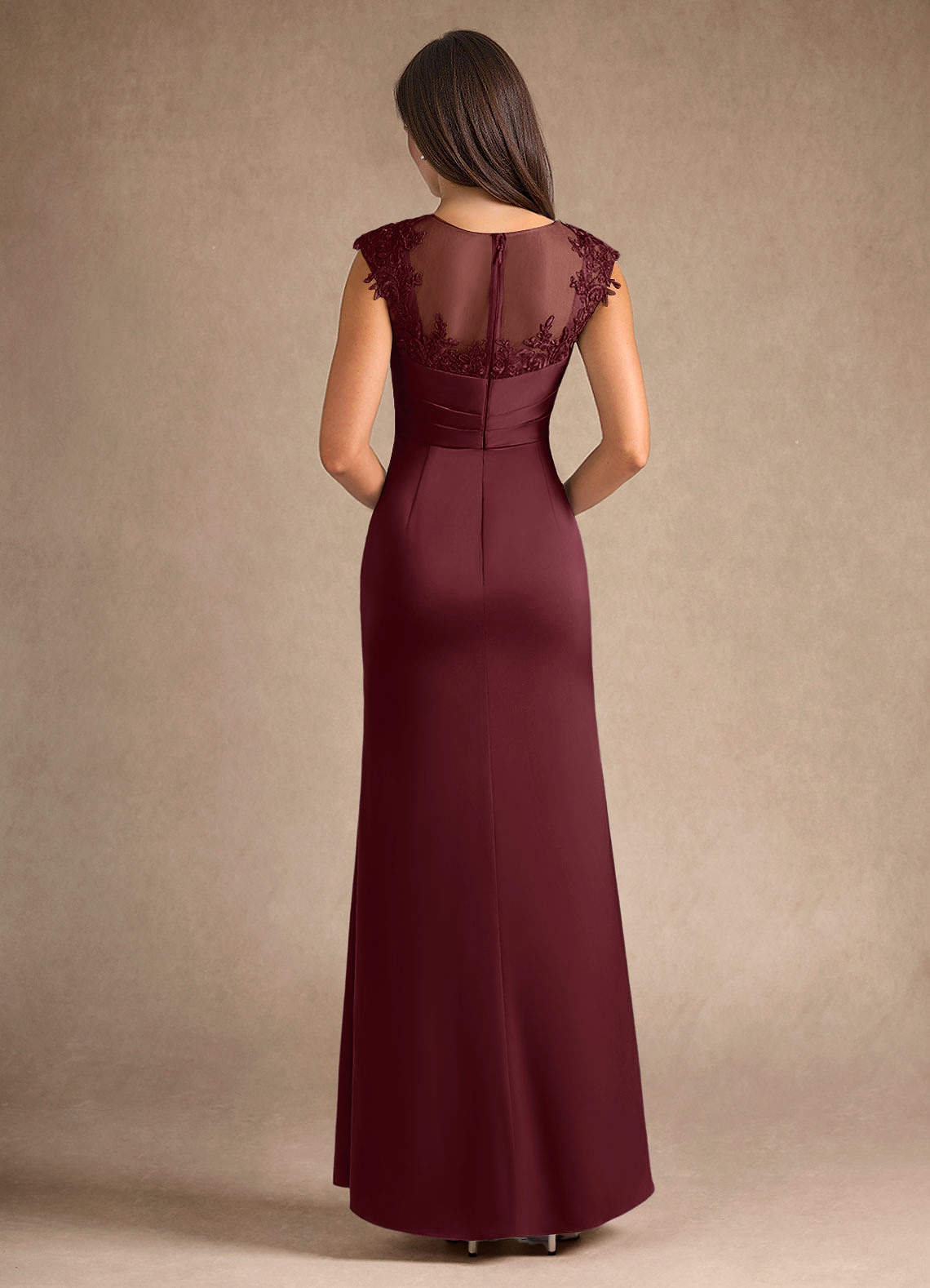 Azazie Santa Barbara vestidos de madre de la novia Vestido de Cabernet de Satén Elástico de Recto con Plisado image2