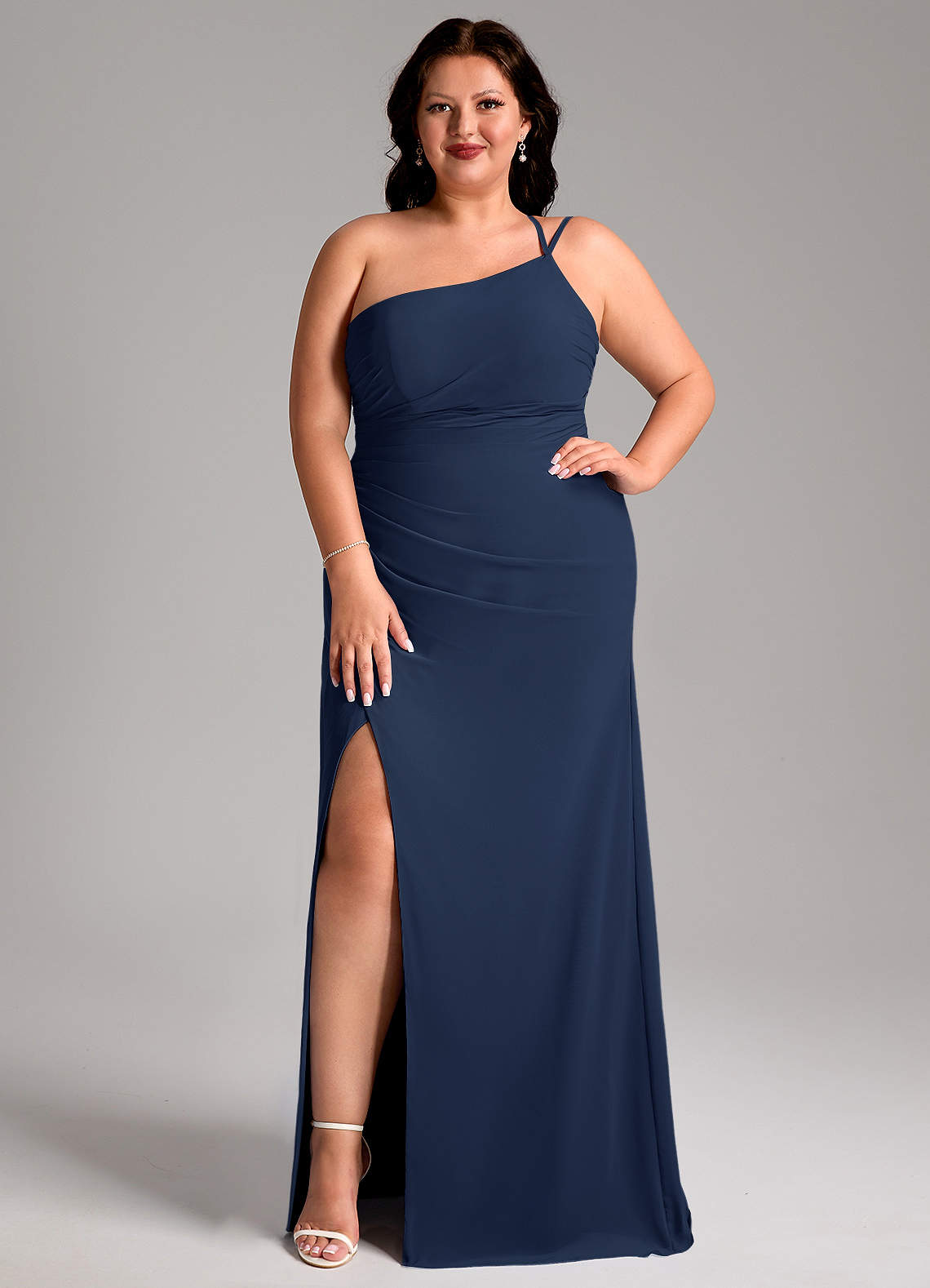 Azazie Eren Jurken voor bruidsmeisjes Jurk van Chiffon met Kolom One-Shoulder Donkere Marine image1