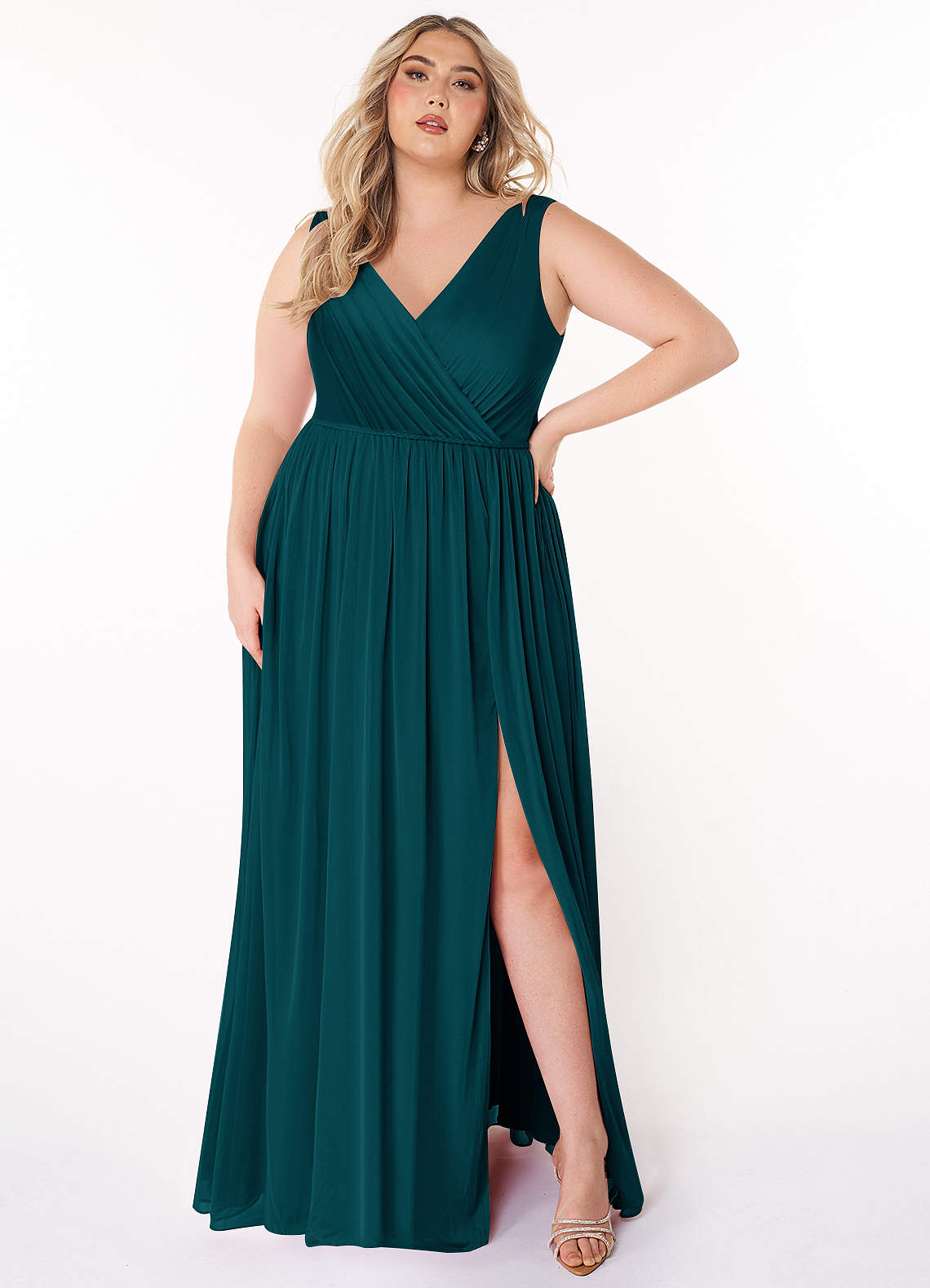 Azazie Tanicia Brautjungfernkleider A-Linie V-Hals Gefaltet Gittergewebe Kleid Kiefer image1