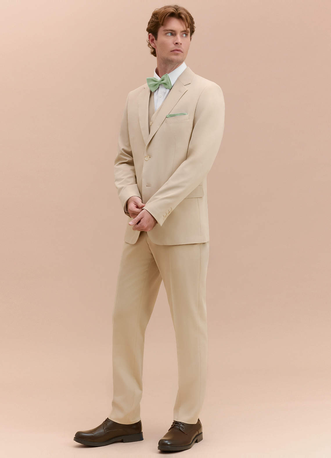 front William Donc Costume