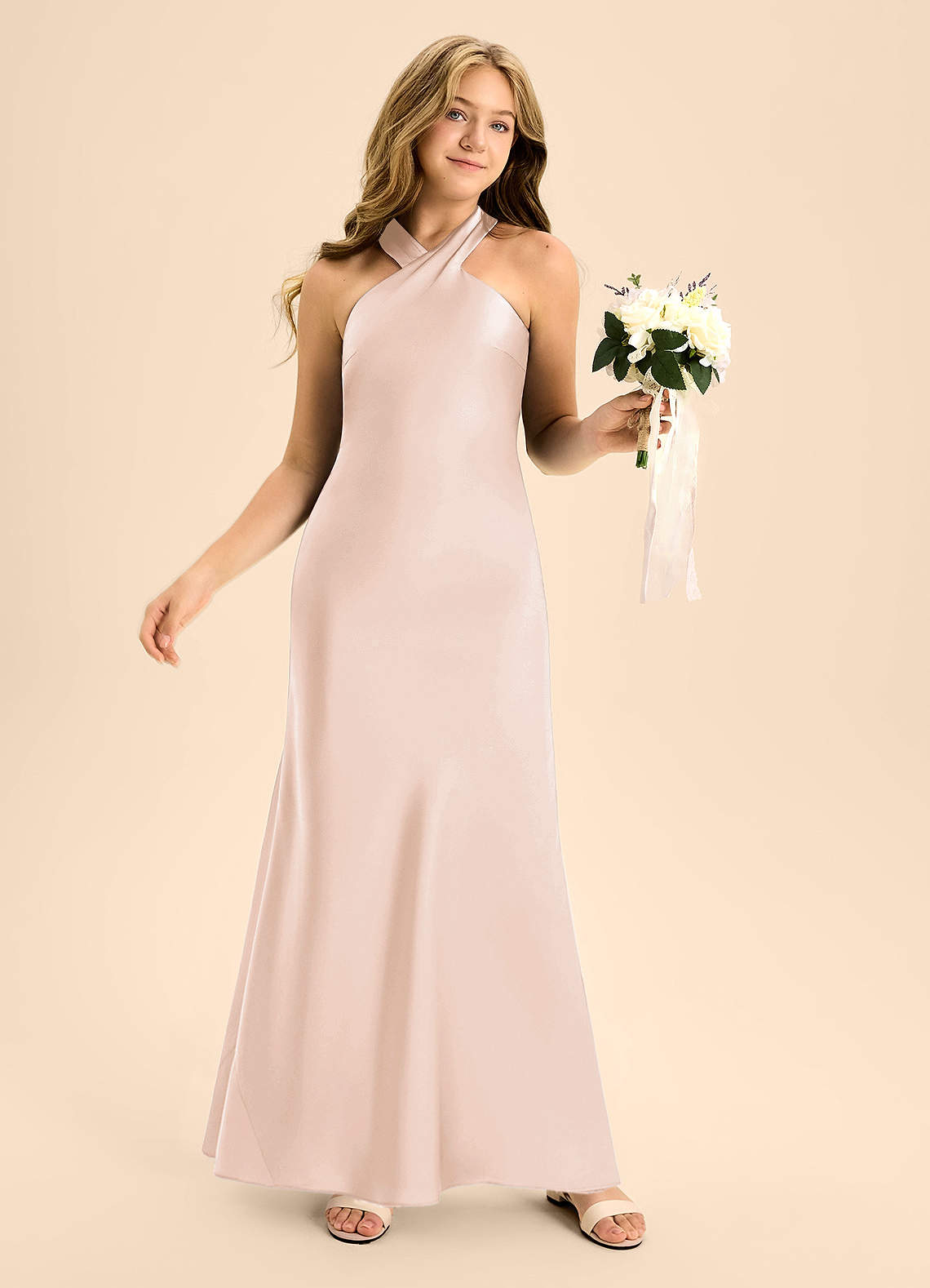 Azazie Doretta Junior Robe Trapèze en Satin extensible Plissée Rose Pâle image4