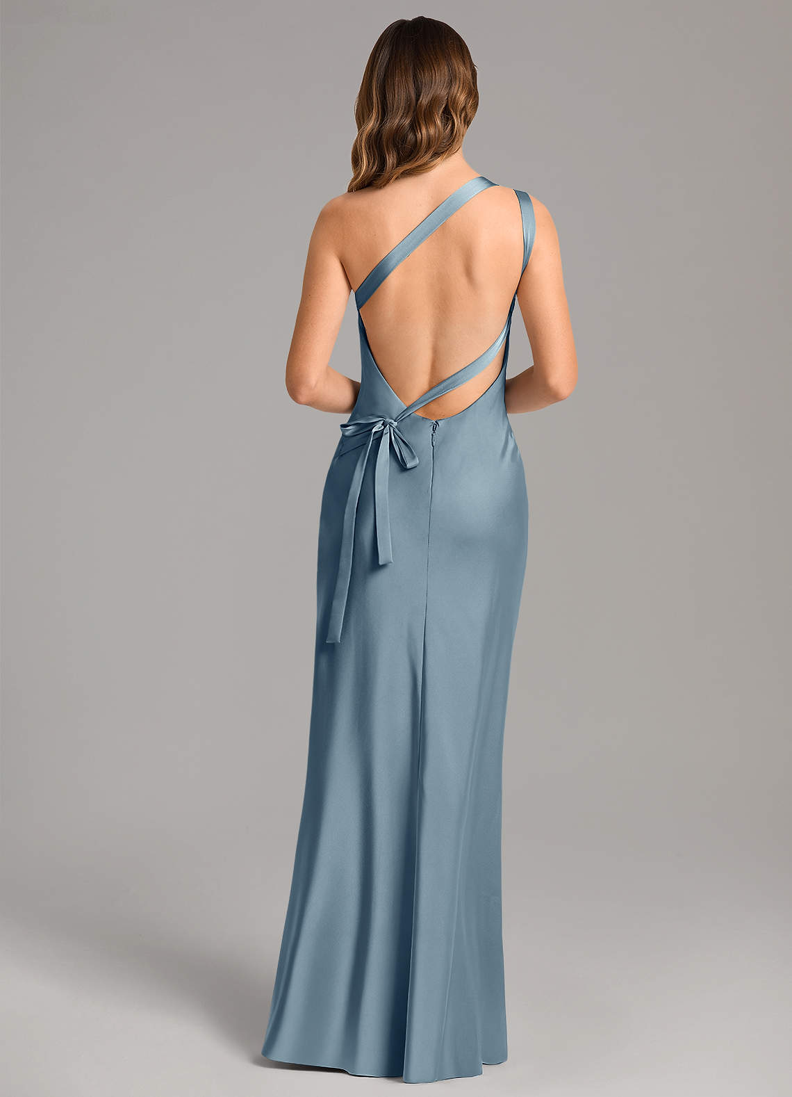 Azazie Monroe Robes de demoiselle d'honneur Robe Sirène en Satin extensible Ue épaule Bleu Poussiéreux image1