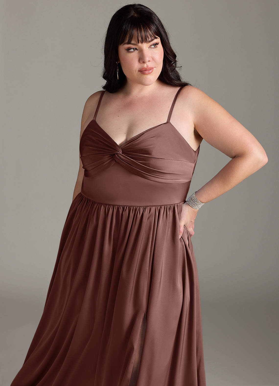 Azazie Zeya Vestidos de madrinha de casamento Vestir Café Expresso de Cetim elástico de Linha A com Plissado image13