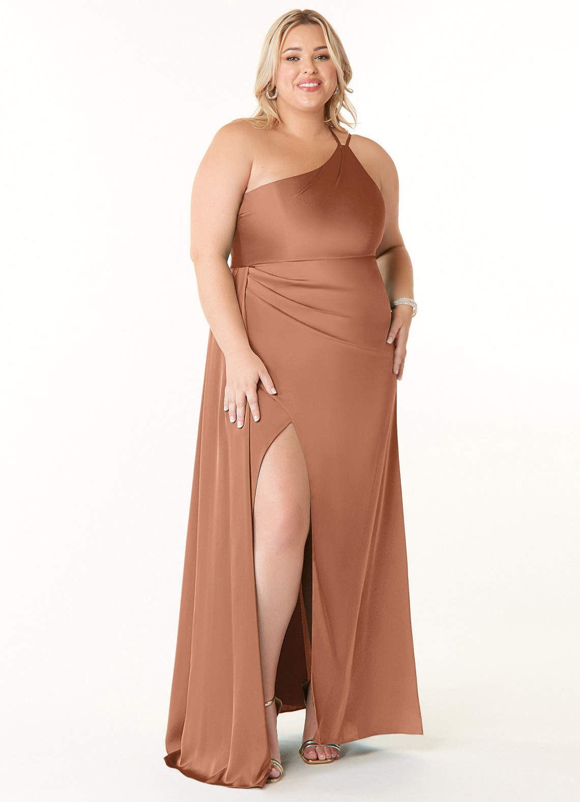 Azazie Maron Abiti da Damigella Abito A-Line in Raso Elasticizzato Monospalla Bronzo image1