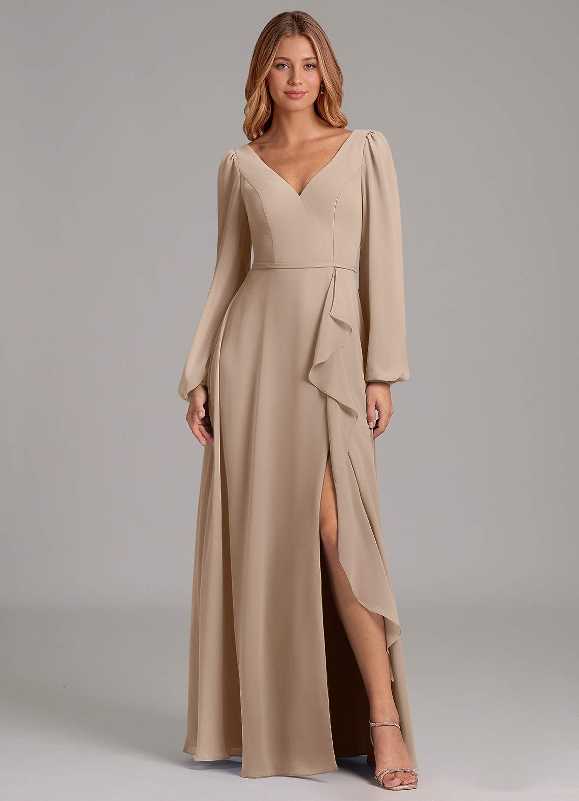 Azazie Simone Vestidos de damas de honor Vestido de Gris Pardo de Gasa de Corte en A con Manga larga image1