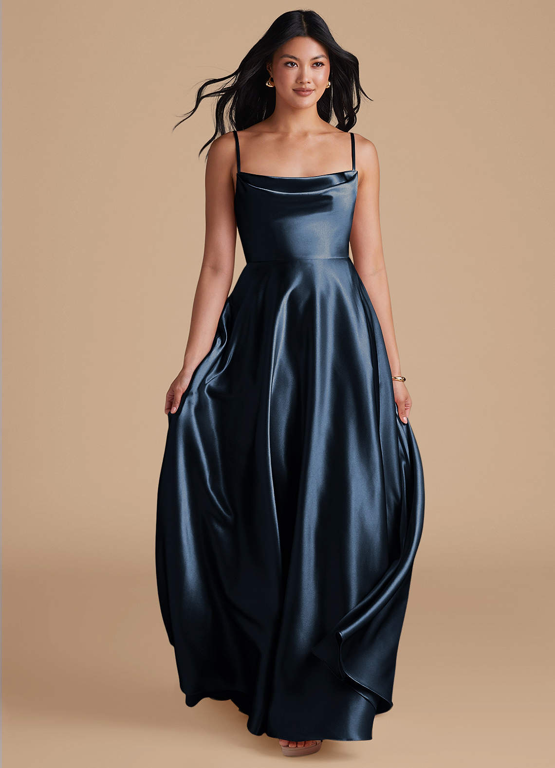 Azazie Elle Suknie dla druhen Linia A z kieszeniami Metaliczny satynowy Do ziemi Sukienka image4