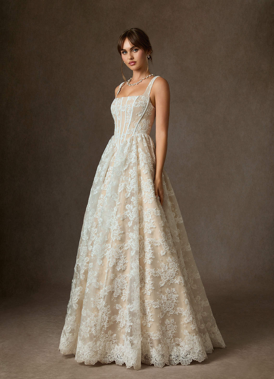 Azazie Geneva Vestidos de noiva Vestido Diamante Branco Champanhe de Renda de Vestido de baile com Decote Quadrado image6