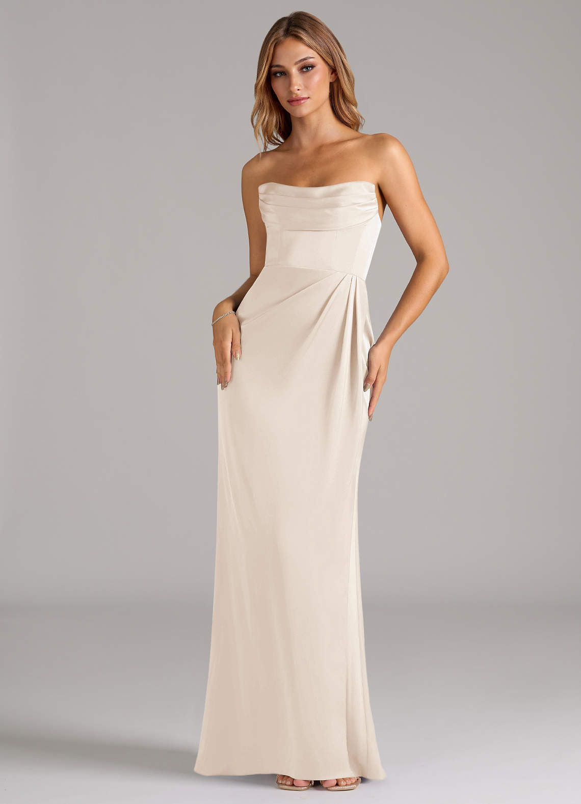 Azazie Johana Brautjungfernkleider Wandelbar Meerjungfrau-Linie Schulterfrei Stretch-Satin Kleid Alabaster Weiß image4