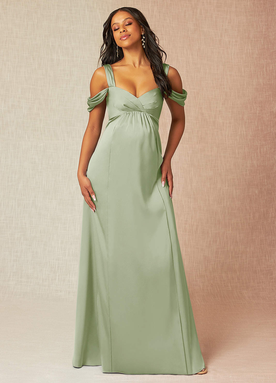 Azazie Rhea Vestidos de dama de honra para maternidade Vestir Linha A Plissado Comprimento do chão Cetim elástico image4
