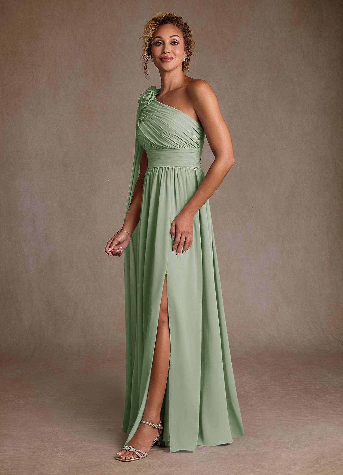Azazie Lancaster Mère de la mariée Robes Robe Trapèze en Mousseline de soie Une épaule Vert Sauge image4