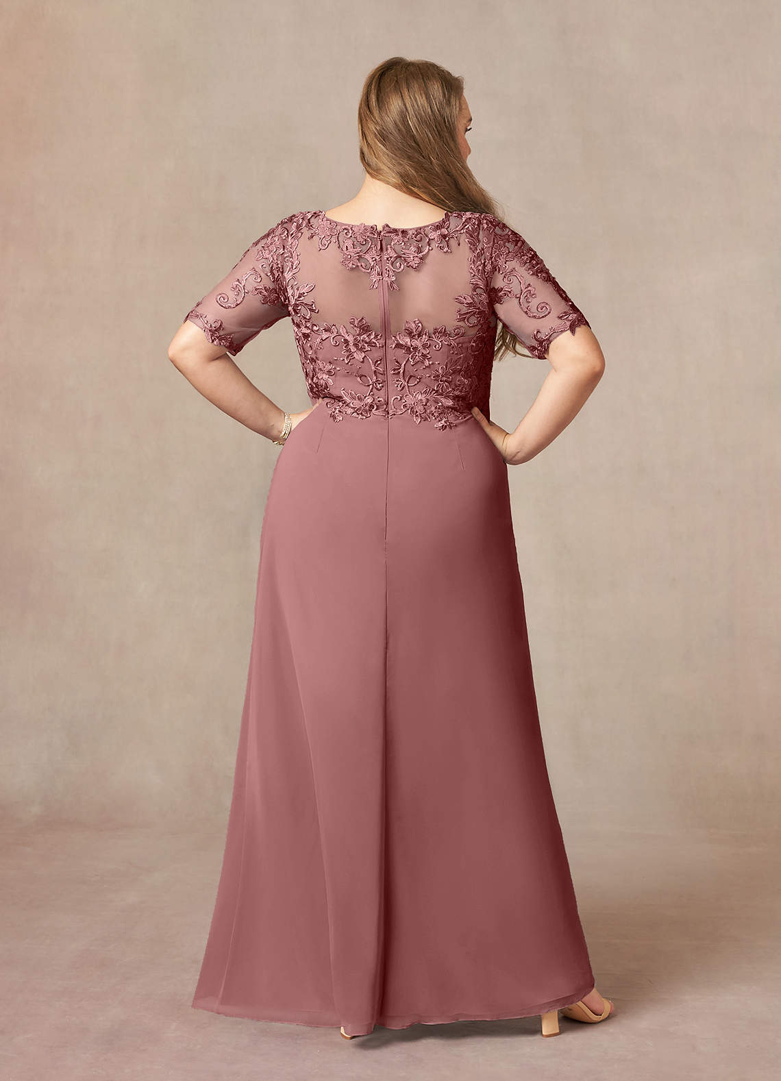 Azazie Amedeus vestidos de madre de la novia Vestido Rosa Del Desierto de Gasa de Corte en A con Encaje cuello pico image6