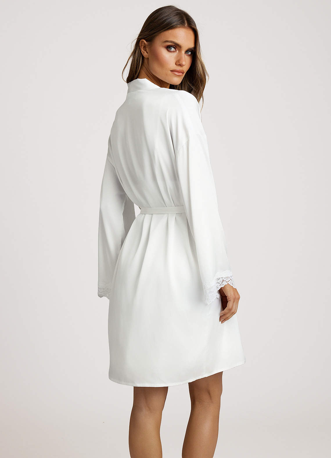 front Satijnen kanten kamerjas en slipdress set