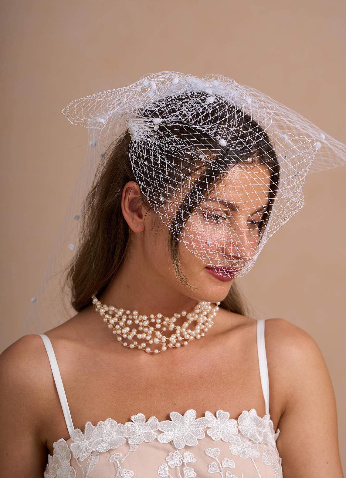 front Charlotte Mesh Veil